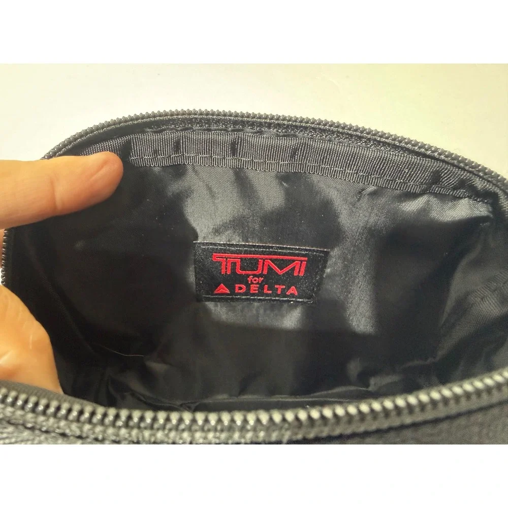 Tumi Delta Air Lines Black Ballistic Nylon Amenity Kit Travel Pouch Organizer